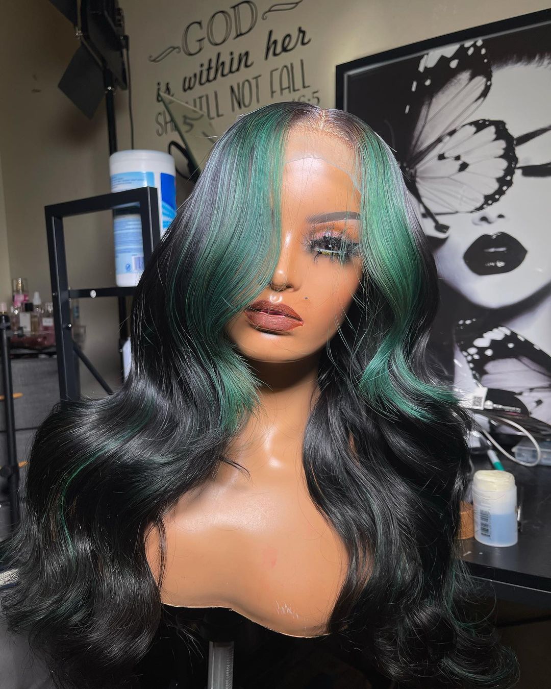 Jade Green Highlight Wig