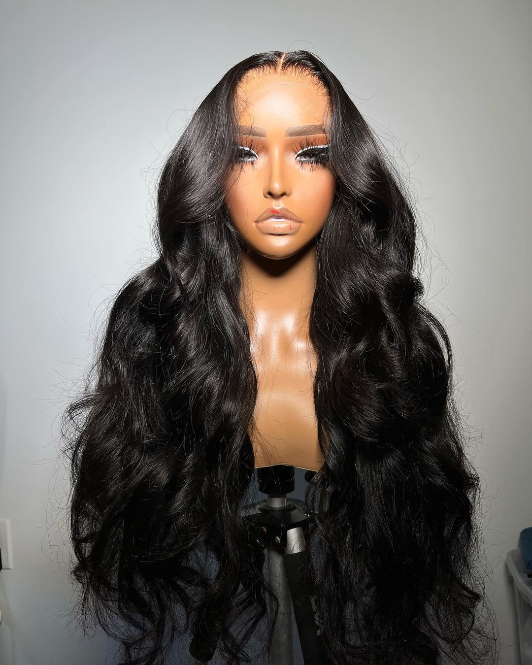 Lace Frontal Wavy Natural Black Wig